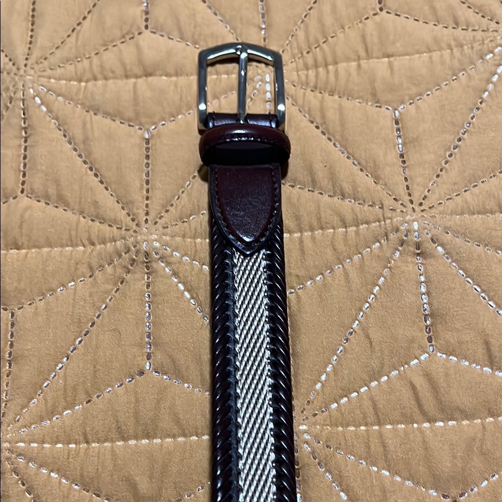 Men’s dress belt, leather with woven insert